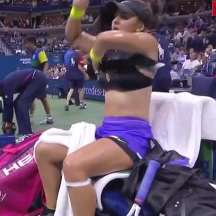 Hottest Tennis Players Bianca Andreescu Take Off Her Shirt On Court Porn Gif